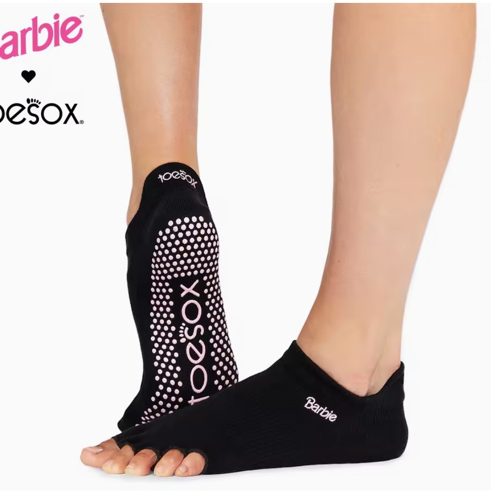 Barbie x ToeSox Grip Five-Toe Pilates Barre Socks – Black Pink small